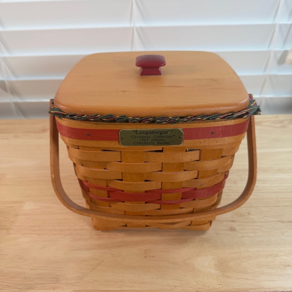 VTG‎ Longaberger Woodcrafts Christmas Collection 1995 Edition Cranberry Basket